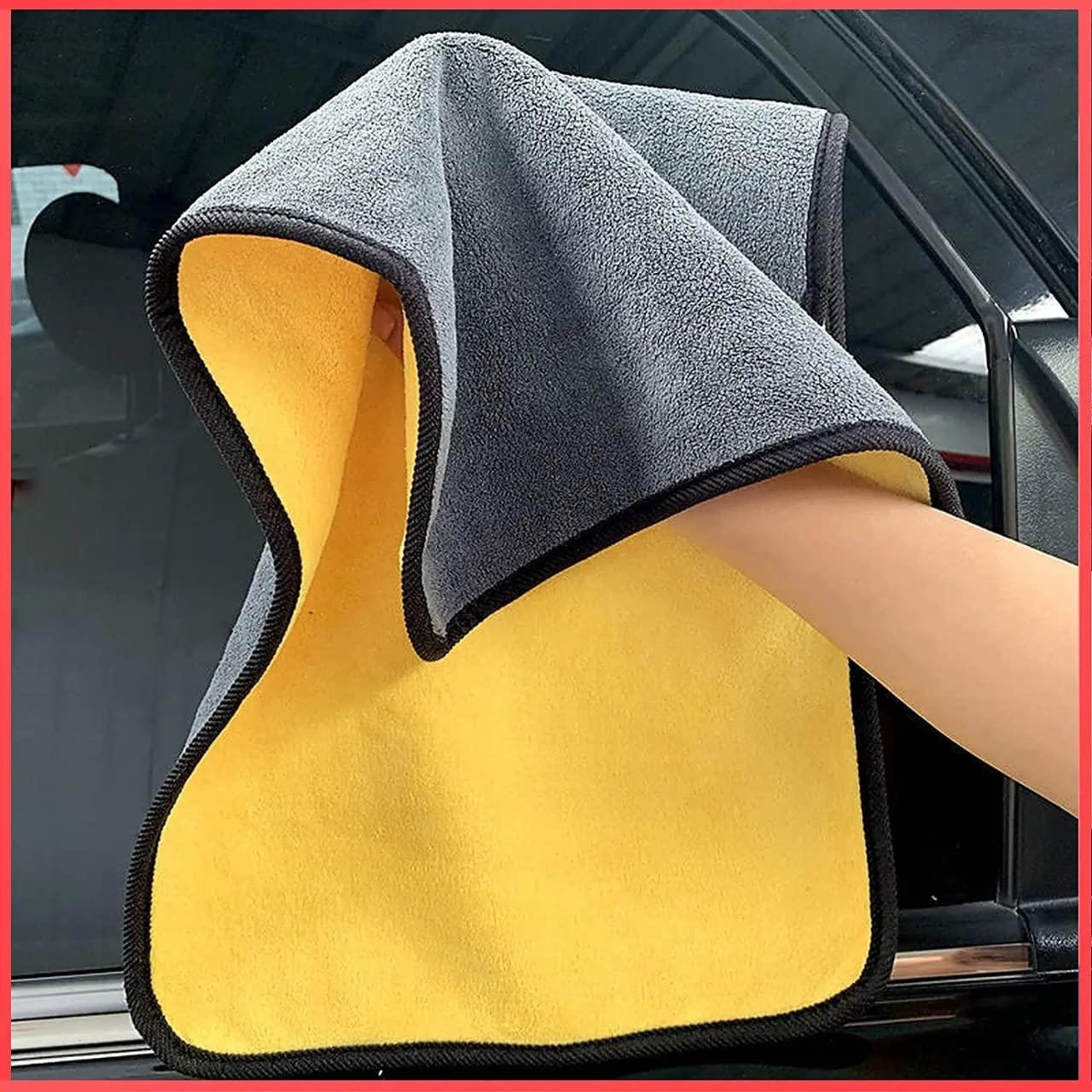 Lint & Streak-Free Microfiber Cleaning Clothes – Buy 1 Get 1 FREE | Car & Bike Polishing Towels - UrbanZelvia